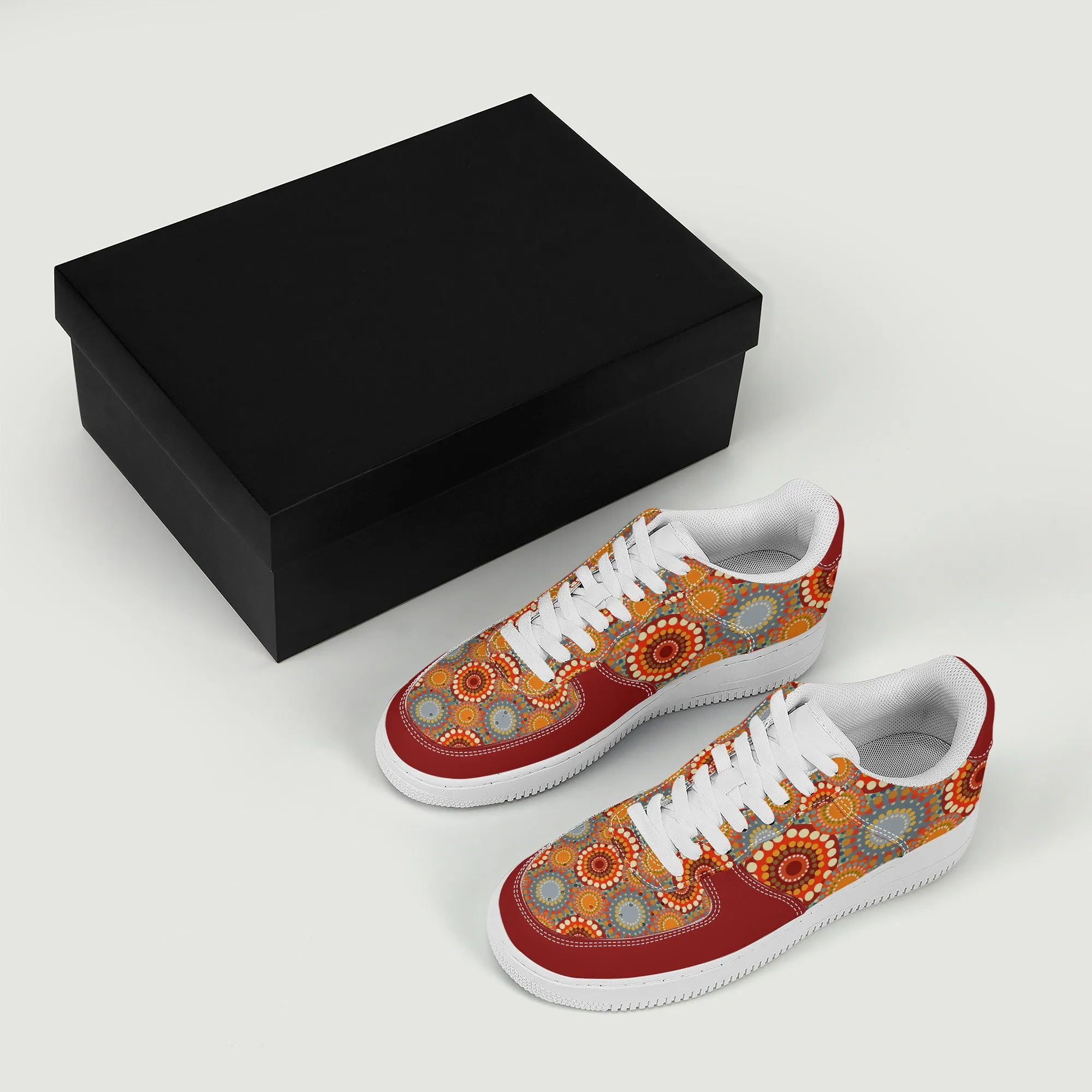 Low Top Unisex Sneaker - Red