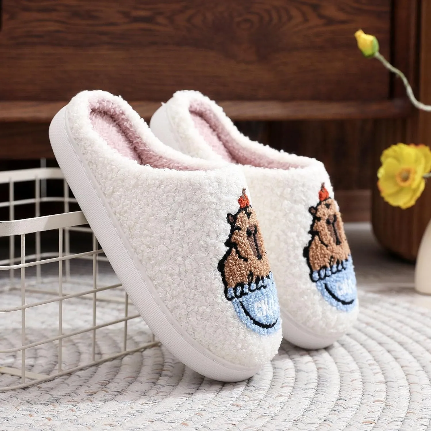 Womens Slippers Cozy Soft Warm Home Slippers 2024 Cute Rainbow House Shoes Indoor Fuzzy Bedroom Slippers